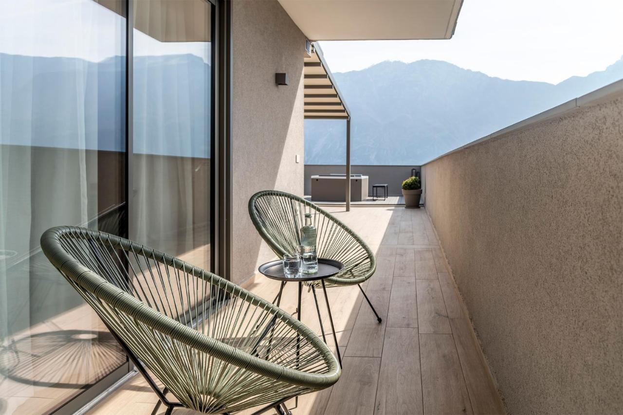 Evo Suites Apartments Limone sul Garda Esterno foto