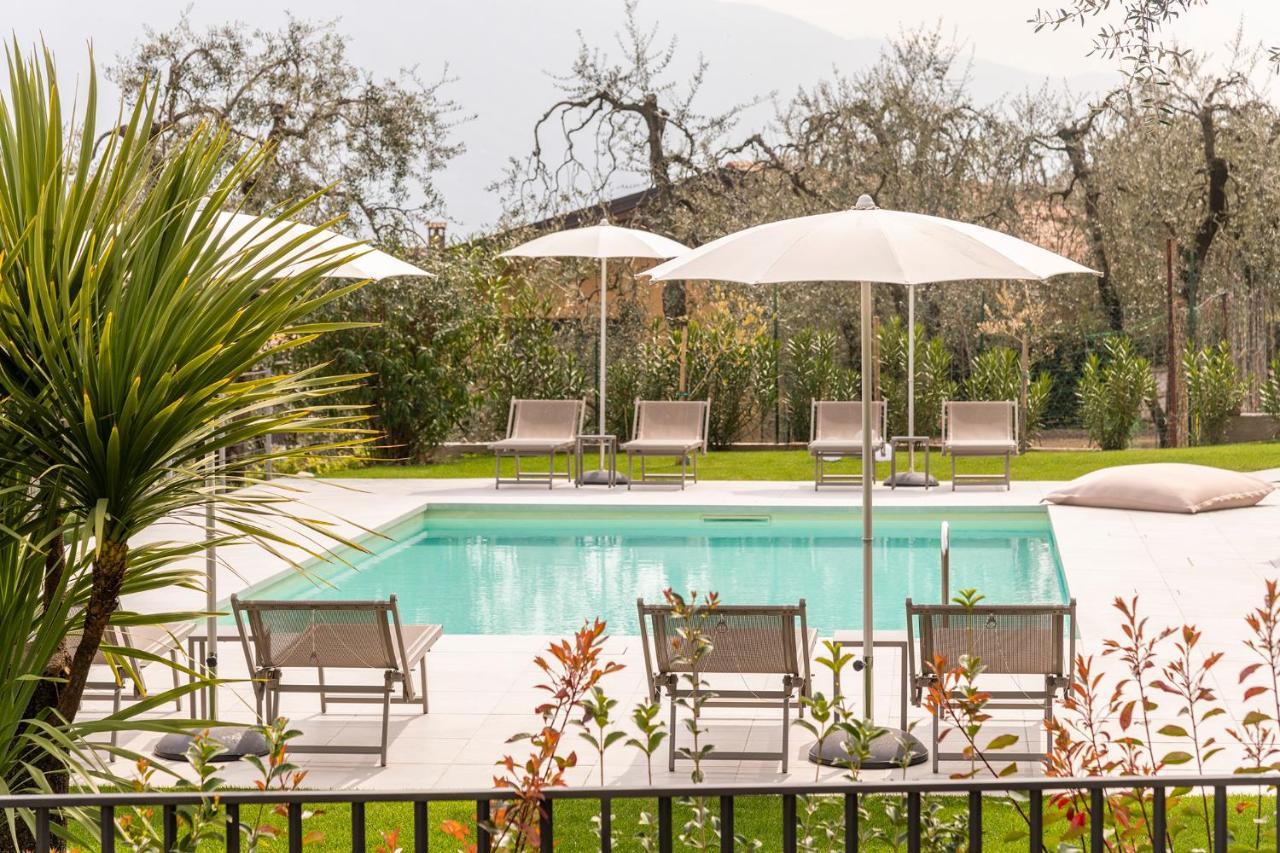 Evo Suites Apartments Limone sul Garda Esterno foto