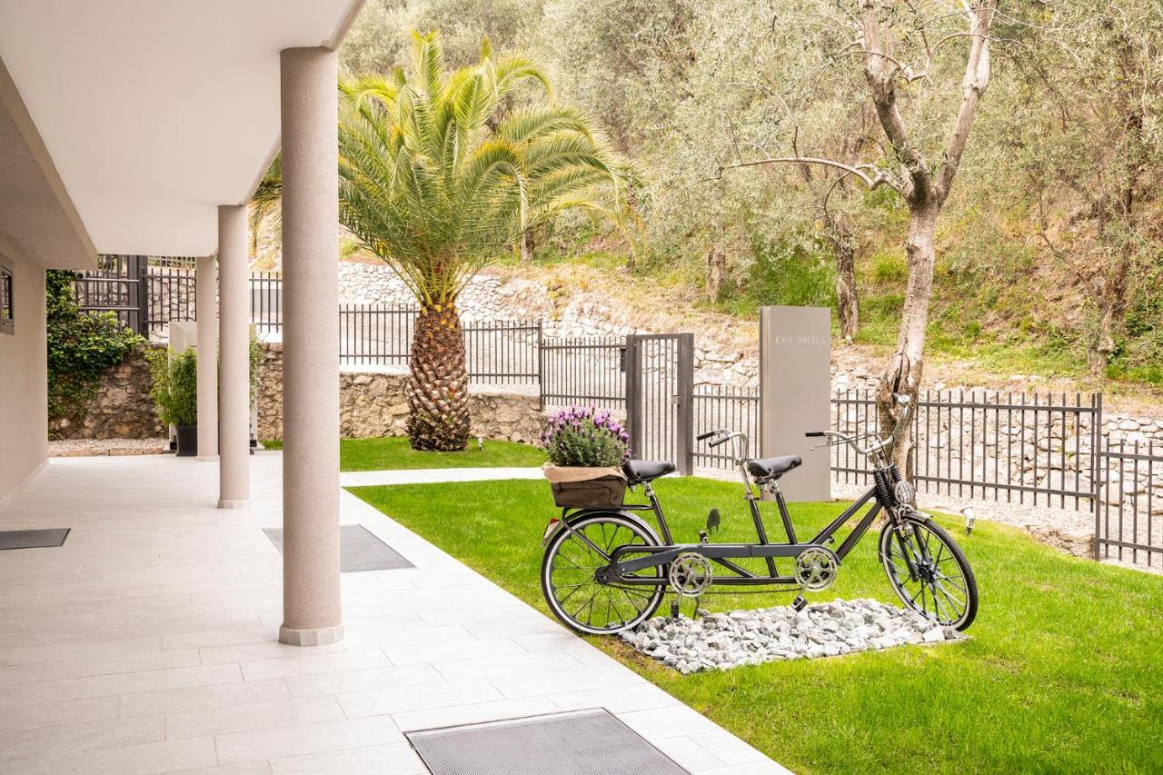 Evo Suites Apartments Limone sul Garda Esterno foto