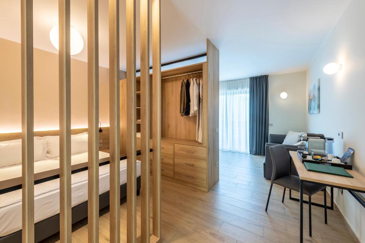 Evo Suites Apartments Limone sul Garda Esterno foto