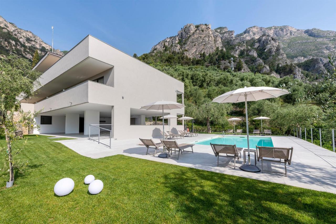 Evo Suites Apartments Limone sul Garda Esterno foto